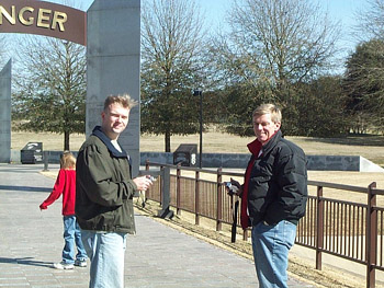 StonesiferRicRic_Memorial.jpg (57240 bytes)