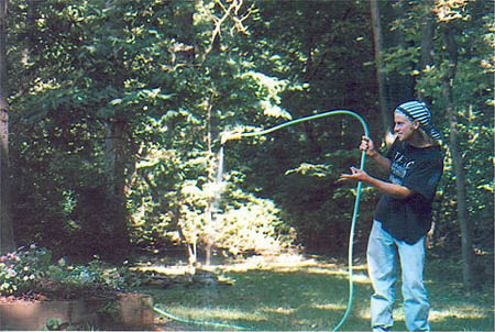 StonesiferKris_HosePlay.jpg (62146 bytes)