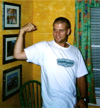 StonesiferKris_Muscle_med.jpg (35153 bytes)
