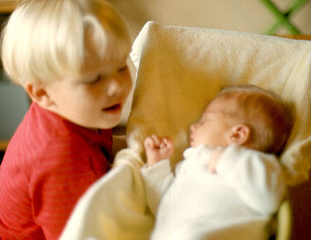 StonesiferKris_Birth15_med.jpg (26784 bytes)