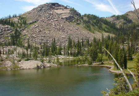 UHL-SapphireLake.JPG (40159 bytes)