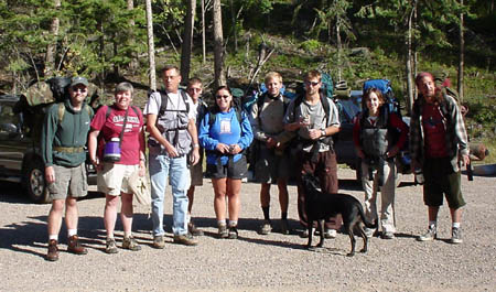 UHL-Day1GroupAtStart.JPG (51040 bytes)