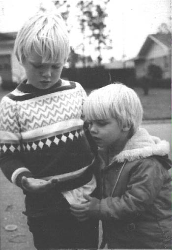 StonesiferKris&RicBoys.jpg (32835 bytes)